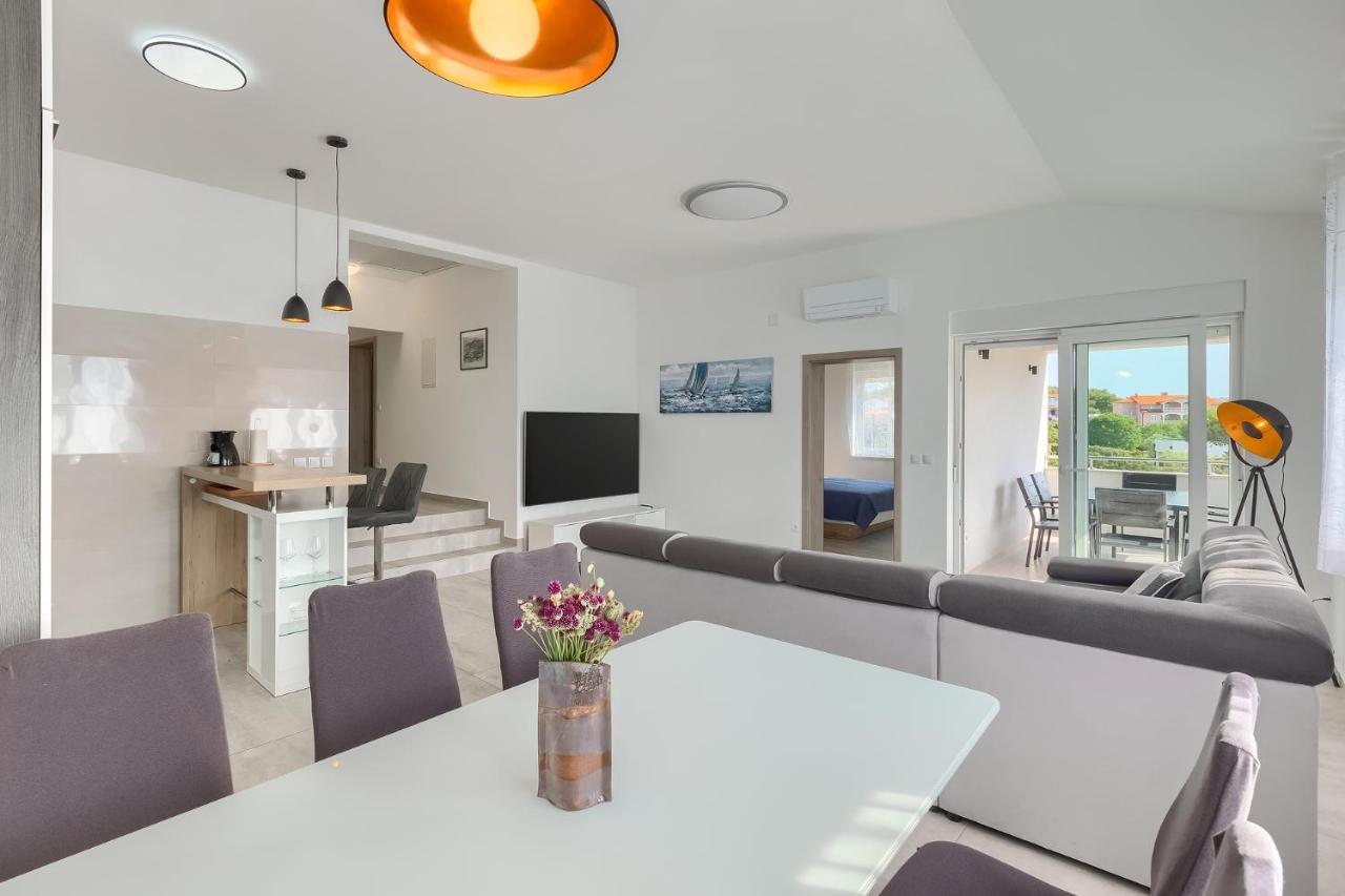 Apartments Medulin 2217 Экстерьер фото