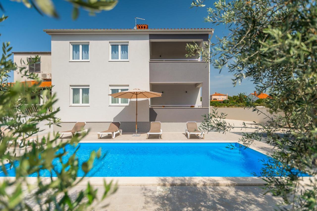 Apartments Medulin 2217 Экстерьер фото