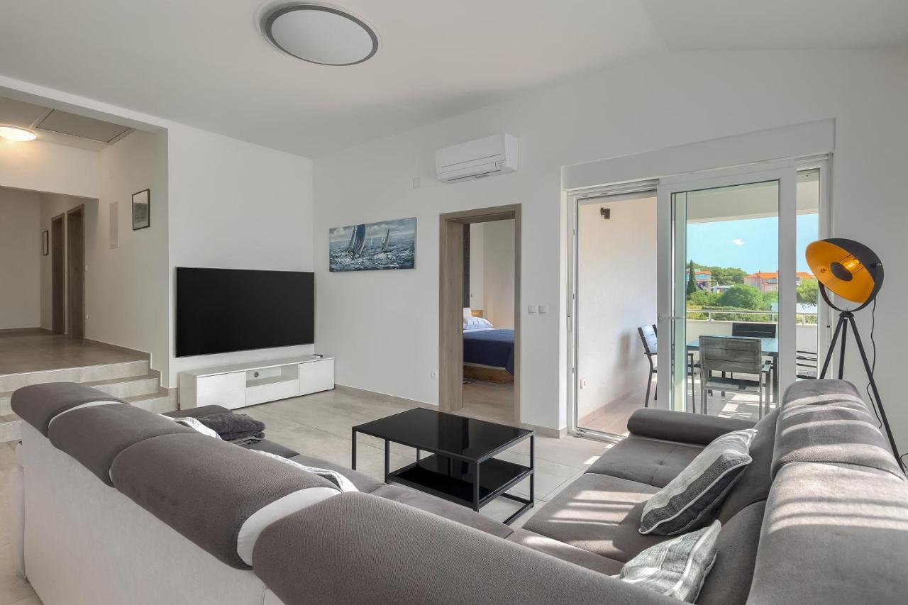 Apartments Medulin 2217 Экстерьер фото